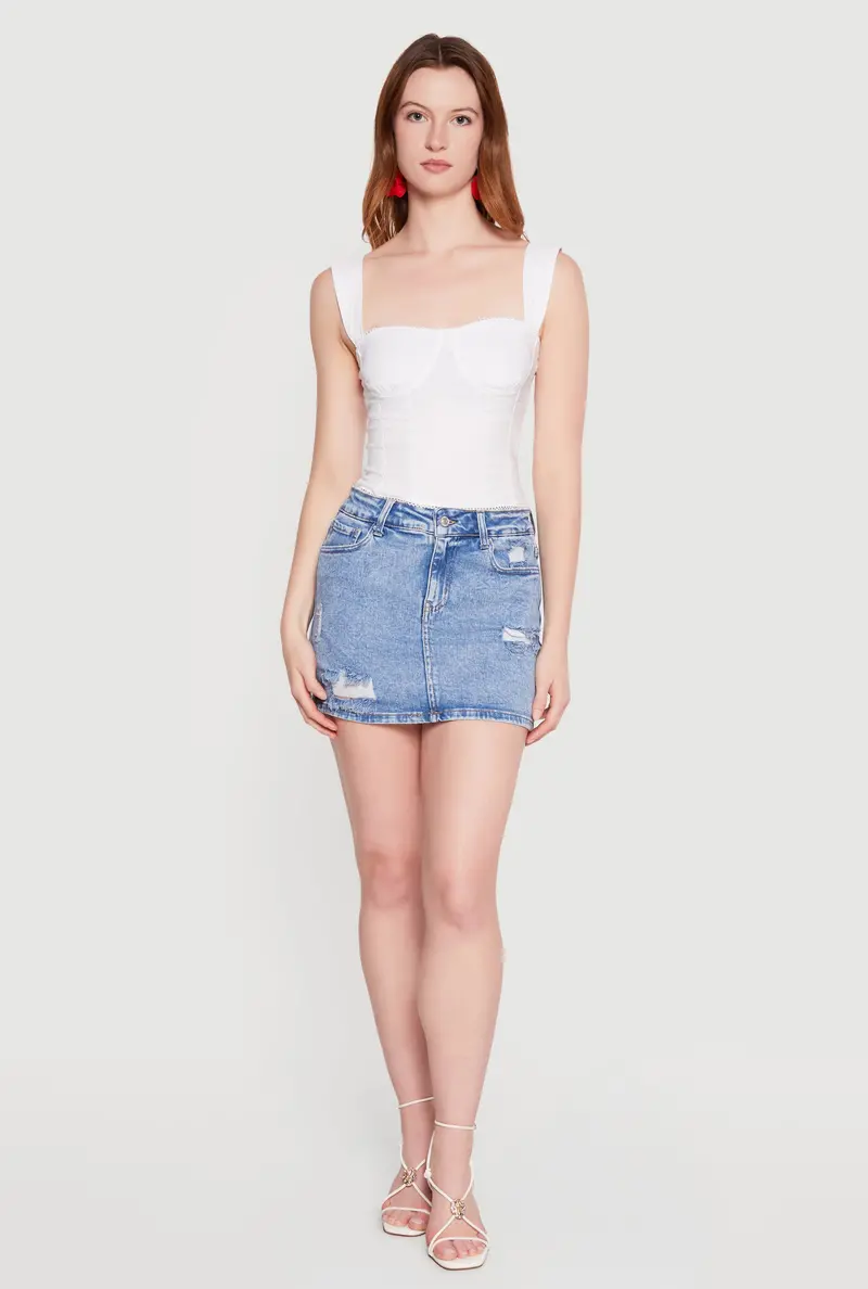 Edgy Ripped Denim Skirt – Modern Mini Length & Raw Hems 1