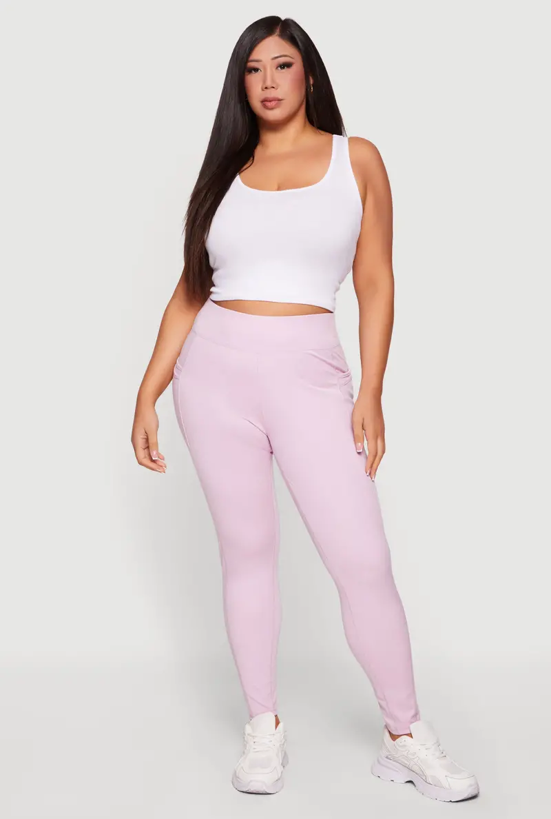 High-Waisted Plus Size Leggings Featuring Built-In Phone Pockets 1