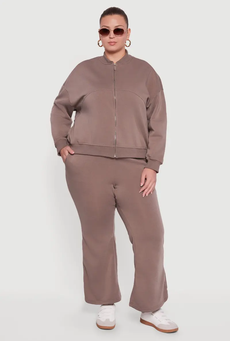 Plus Size Fleece-Lined Flare-Leg Sweatpants With High Waist 1