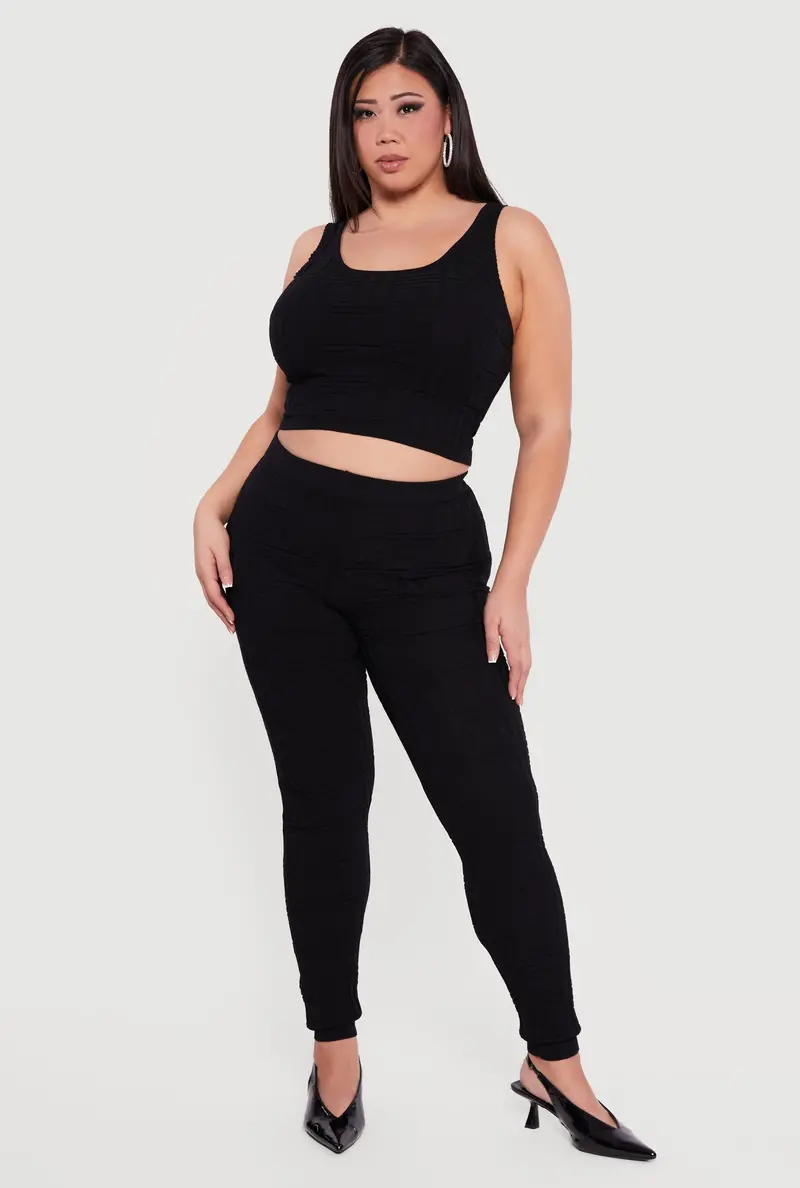 Plus Size Greek Key Knit Leggings – High-Waisted Fit 1