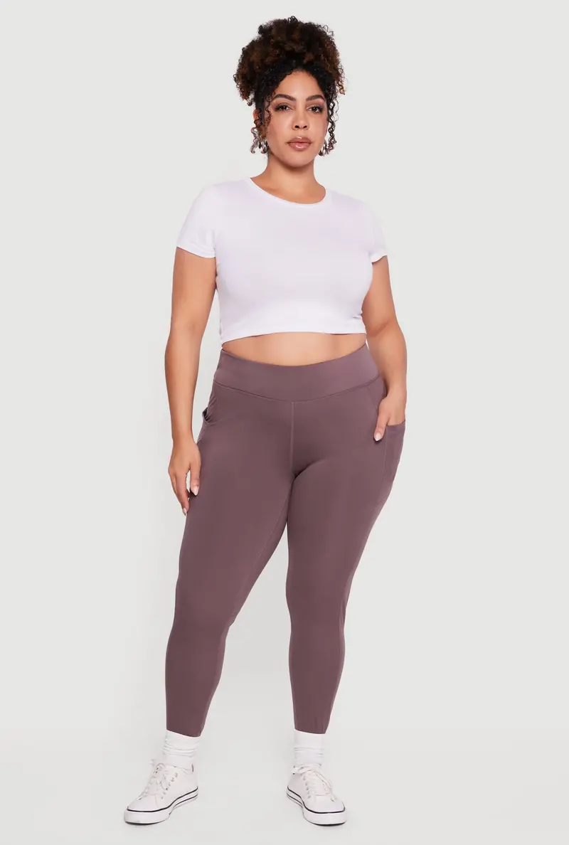 Plus Size High-Waisted Leggings With Built-In Phone Pocket 1