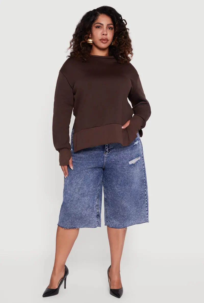Plus Size Oversized Sweatshirt With Thumb-Hole Sleeves And Side Slits 1