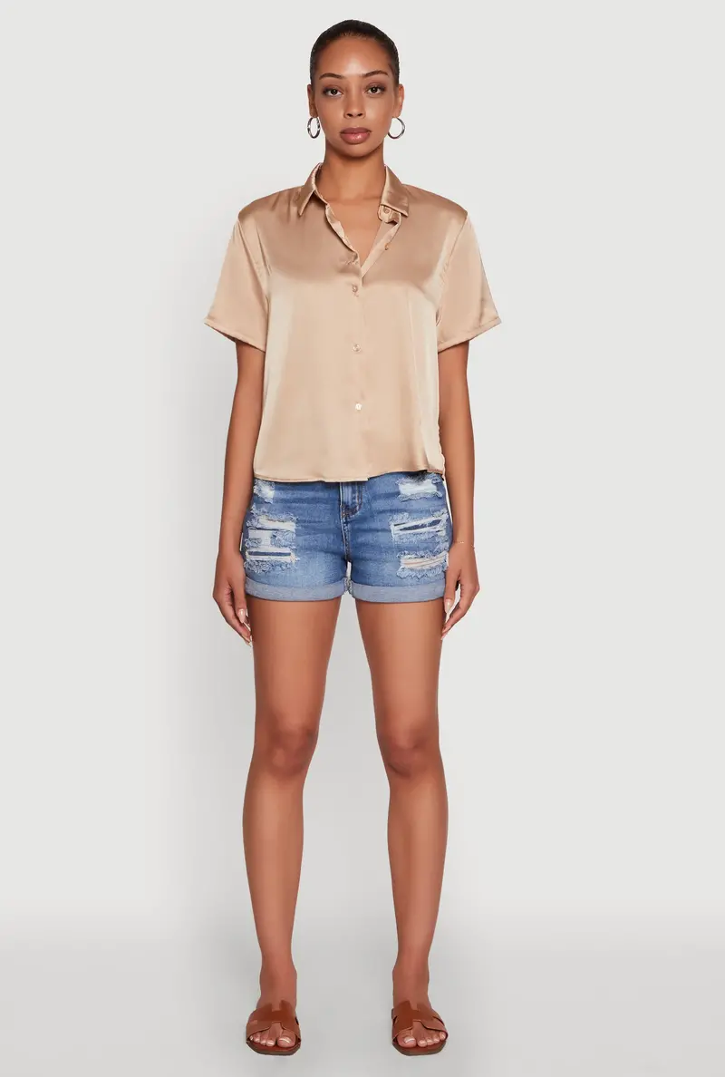 Satin Boxy Shirt With Classic Button-Front Design 1