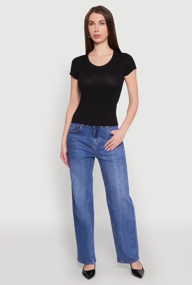 Simple Crew Neck Lightweight Top 1