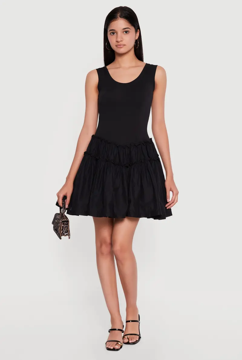 Sleeveless Scoop-Neck Skater Dress – Classic Fit 1