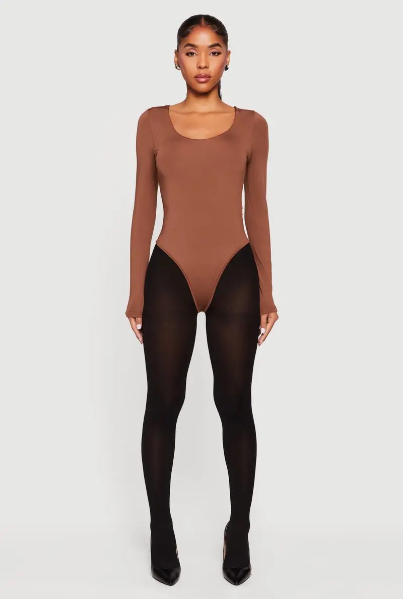 Solid Long-Sleeve Scoop-Neck Bodysuit – Seamless Fit 1