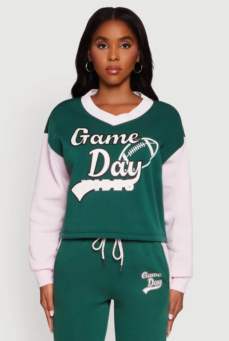 Varsity-Stripe Pullover Sweatshirt With Bold Graphic Design 1