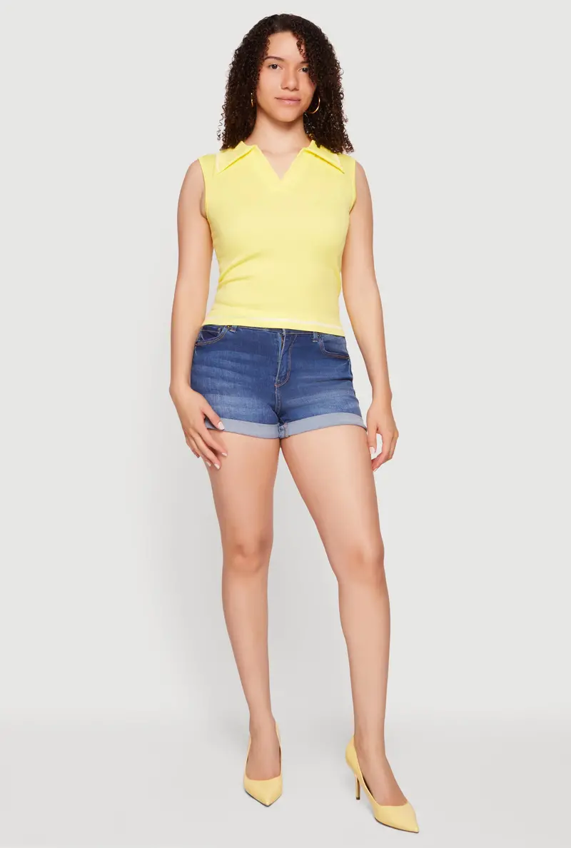 Versatile Contrast-Trim Polo – Clean Sleeveless Design 1